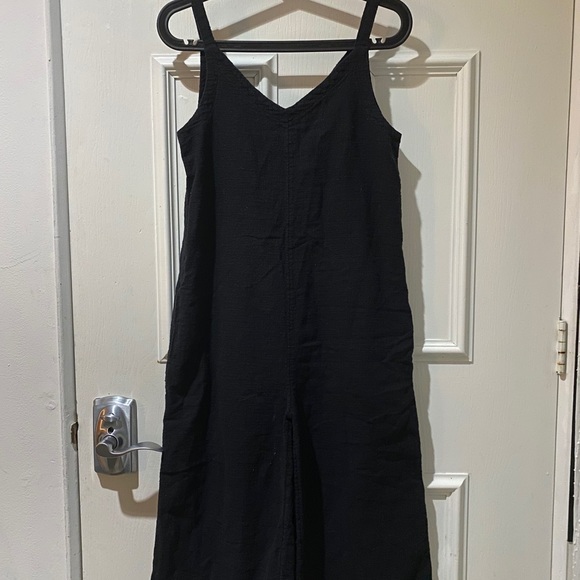 Linen jumpsuit - Picture 1 of 2